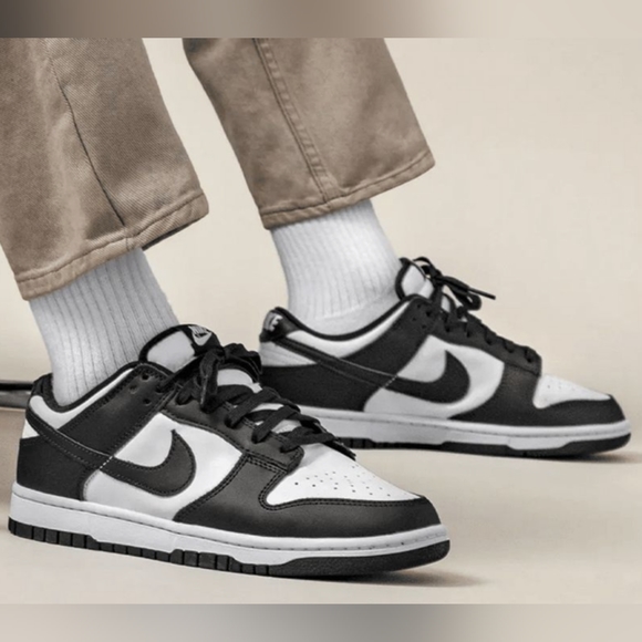 Nike Dunk Low Retro "Black and White Panda" - Picture 13 of 16